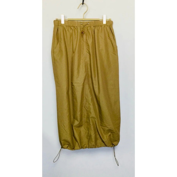 Women's Sadie & Sage Skirt Khaki with drawstring bottom - Picture 2 of 9